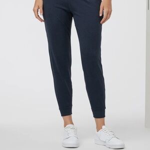 Vuori Women's Navy Jogger Pants